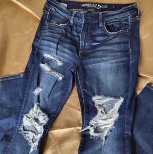 Distressed American eagle jeans